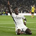 Fim da novela: Vinicius Jr. acerta permanência no Real Madrid até 2032 imagem