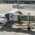 Governo Lula injeta R$ 8 bilhões no setor aéreo por alta dos combustíveis imagem