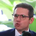 Hugo Motta defende Lei da Reciprocidade contra tarifaço dos EUA imagem
