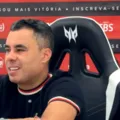 Jair Ventura admite segundo tempo abaixo do Vitória e elogia Arcanjo imagem