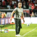 Procurado pelo Vasco, Jair Ventura se pronuncia oficialmente imagem