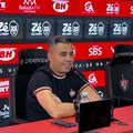 Jair Ventura exalta criação e diz que 1 a 0 ficou barato: "Não condiz" imagem