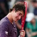 João Fonseca perde para tcheco e dá adeus ao Roland Garros nas quartas imagem