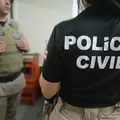 Lojas de celulares são alvo de fiscalização da PC em Feira de Santana imagem