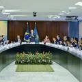 Lula reage a tarifaço e aposta em recuo de Donald Trump imagem