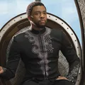 Marvel anuncia novo ator que vai viver T'Challa em Pantera Negra 3 imagem