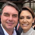 Crise familiar ameaça voto feminino na campanha de Flávio Bolsonaro imagem