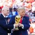 Presidente da Fifa recorre a Trump para evitar renúncia após tentar vender Copa do Mundo