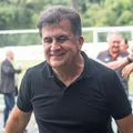 Presidente do Vitória chama jornalista de "PCC" e arranca risadas imagem
