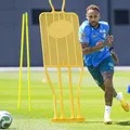 Recuperado? Neymar participa de treino completo e mira na estreia imagem