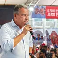 Rui acusa família Bolsonaro de traição após sanção do tarifaço dos EUA imagem