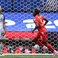 Suíça goleia Bósnia e assume liderança no Grupo B da Copa do Mundo imagem