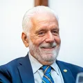 “Vai calar a boca de quem não acreditava”, diz Wagner sobre ponte Salvador-Itaparica imagem