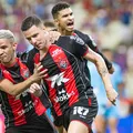 Vitória pode alcançar artilharia tripla da Copa do Nordeste em 2026 imagem