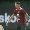Zagueiro deixa o Vitória e abre espaço para chegada de novo reforço imagem