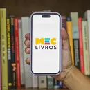 Conheça os livros mais lidos na plataforma MEC Livros