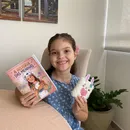 Escrita aproxima gerações e revela talento de menina de 8 anos