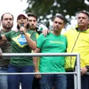 Michelle aceita desculpas de Flávio Bolsonaro e abre diálogo: “Coragem”