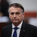 Bolsonaro é autorizado a sair da prisão domiciliar para atendimento