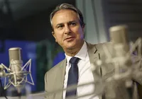Articulador e moderado: entenda por que Camilo Santana assume missão vital no Senado
