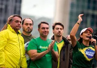 Bolsonaro escreve carta para apaziguar conflito entre Flávio e Michelle