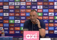 Cadu confirma goleiro e vê dificuldade em substituir Everton Ribeiro