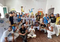 Capoeiristas de Salvador e Japão se reúnem em intercâmbio cultural