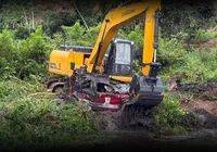 Carro levado por enchente é encontrado após quase cinco anos na Bahia