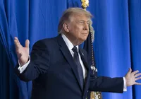 Donald Trump pode estampar nova nota de 250 dólares; veja como ficaria
