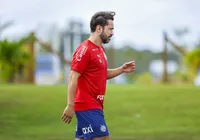 Everton Ribeiro já se aposentou no Bahia; só o Grupo City ainda não aceitou
