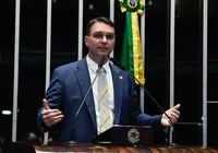 PGR pede a Moraes que PF ouça Flávio Bolsonaro em inquérito