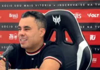 Jair Ventura admite segundo tempo abaixo do Vitória e elogia Arcanjo