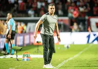 Procurado pelo Vasco, Jair Ventura se pronuncia oficialmente