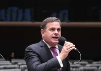 Jonga Bacelar explica presença em palanque do PT na Bahia