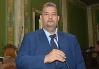 Justiça determina afastamento de vereador alvo de operação do MP