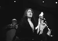 Mônica Salmaso une música erudita e popular em estreia imperdível