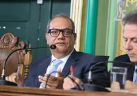 Muniz detona CEO do Aeroporto por implementar o sistema Kiss & Fly imagem