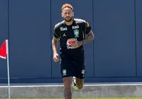 Neymar trabalha no campo em treino do Brasil; saiba atualizações