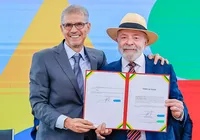 PL aciona TSE e pede suspensão de campanhas do governo Lula