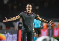 Técnico do Vitória, Jair Ventura foi procurado por time estrangeiro