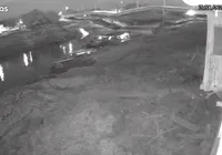 Vídeo: ponte de R$ 36 milhões desaba e deixa quatro feridos imagem