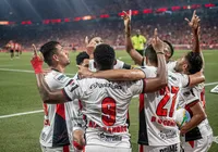 Vitória já eliminou o Athletico e conseguiu viradas épicas no Paraná
