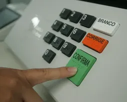 Candidatos ao governo da Bahia priorizam entrevistas nesta 5ª; veja - Imagem