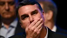 Missão tentou filiar Flávio Bolsonaro no início do mês, mas falhou