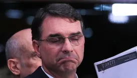 Flávio Bolsonaro tem candidatura barrada; saiba os próximos passos para liberação