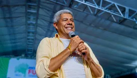 Jerônimo vai a ato com Lula e visita Irecê no primeiro dia da campanha