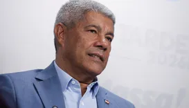 Jerônimo promete universalizar tempo integral para conter evasão escolar
