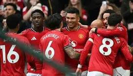 Manchester United aposta em reforço brasileiro e paga R$ 329 milhões