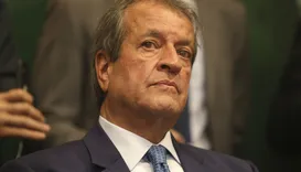 Valdemar reage após deputado baiano do PL subir em palanque petista