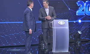 Discussão sobre Lula e Bolsonaro esquenta debate em São Paulo